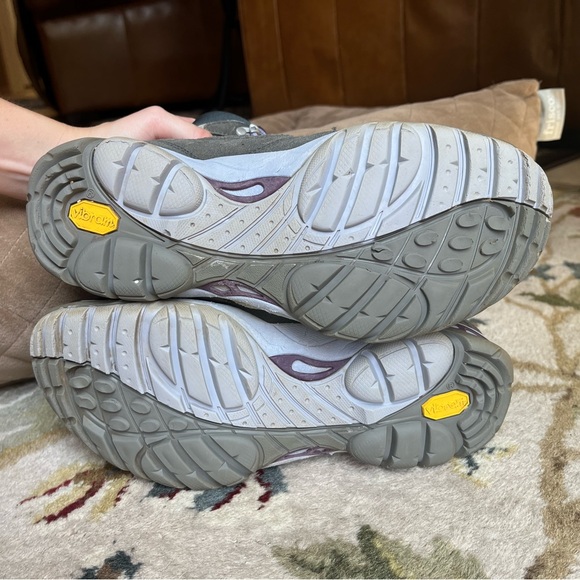 Asolo Ellery Hiking Boot - great condition. A tad short for me. - Picture 4 of 11